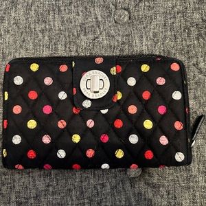 Vera Bradley RFID turnlock wallet in Havana Dots
